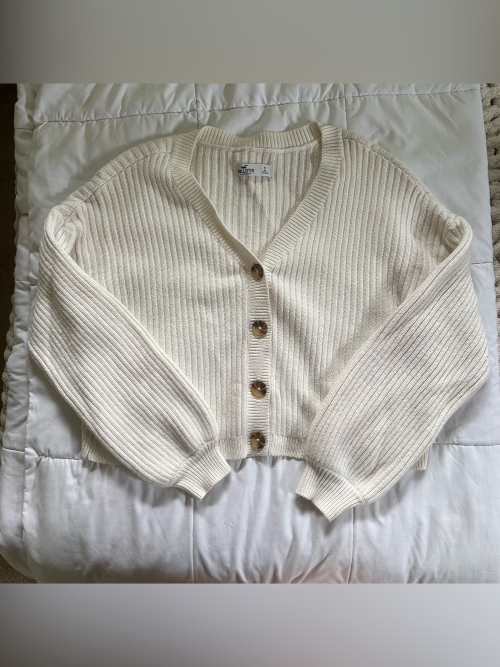 Hollister Cropped White Ribbed V-Neck Cardigan Sweater - Women's Size S